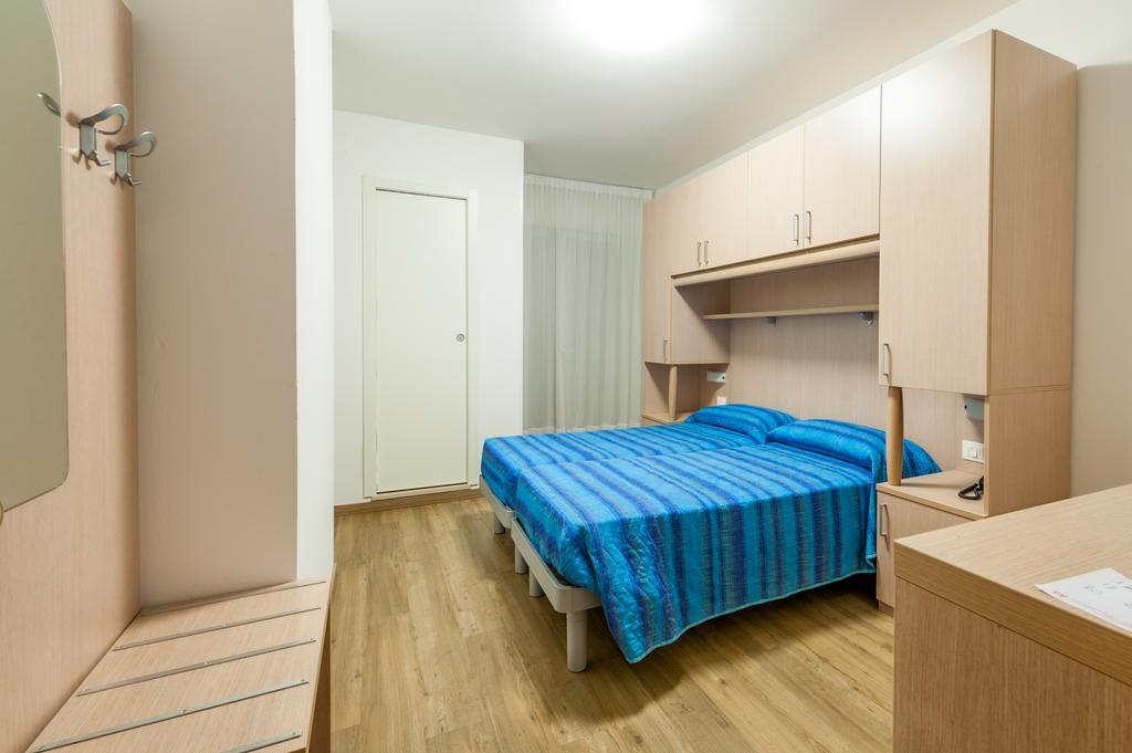 Hotel Garni Losanna Bibione Bilik gambar